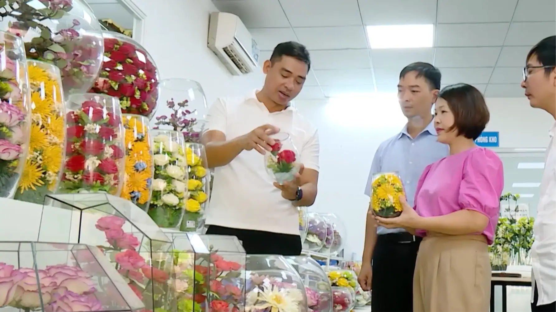 Sản phẩm OCOP, khơi dậy thói quen sử dụng hàng Việt | Tự hào hàng Việt Nam | 11/10/2025